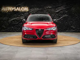 ALFA ROMEO Stelvio 2.0 Intensa Q4 AT8 *SOFORT Verfügbar*Werksgarantie*Panorama*Harman/Kardon*