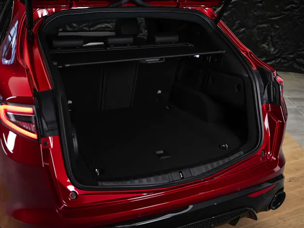 ALFA ROMEO Stelvio 2.0 Intensa Q4 AT8 *SOFORT Verfügbar*Werksgarantie*Panorama*Harman/Kardon*