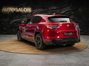 ALFA ROMEO Stelvio 2.0 Intensa Q4 AT8 *SOFORT Verfügbar*Werksgarantie*Panorama*Harman/Kardon*