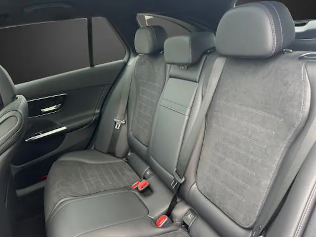 MERCEDES-BENZ C 220 d T 4 M Swiss Star