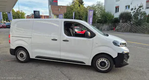 PEUGEOT Expert HDi145 *Vollausstattung* mit Bott Ausbau