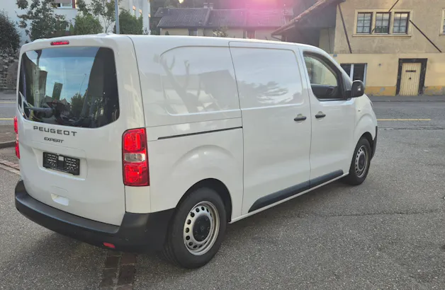 PEUGEOT Expert HDi145 *Vollausstattung* mit Bott Ausbau
