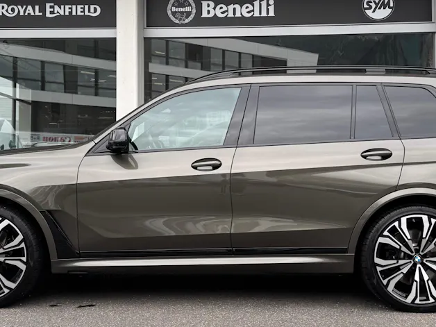 BMW X7 xDrive 48V M60i Steptronic M Sport Pro Individual