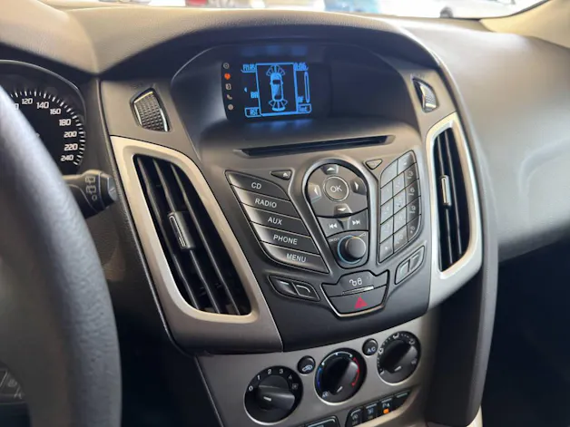 FORD Focus Station Wagon 1.0i EcoB 125 Trend