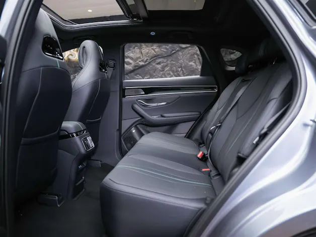BYD Seal U DM-i Design AWD *SOFORT Verfügbar*Werksgarantie*Lenkradheizung*Sitzbelüftung*360° Kamera*