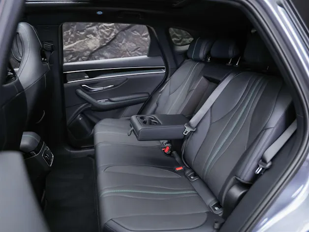 BYD Seal U DM-i Design AWD *SOFORT Verfügbar*Werksgarantie*Lenkradheizung*Sitzbelüftung*360° Kamera*