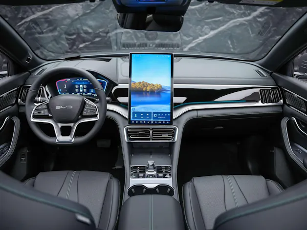 BYD Seal U DM-i Design AWD *SOFORT Verfügbar*Werksgarantie*Lenkradheizung*Sitzbelüftung*360° Kamera*