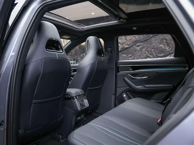 BYD Seal U DM-i Design AWD *SOFORT Verfügbar*Werksgarantie*Lenkradheizung*Sitzbelüftung*360° Kamera*