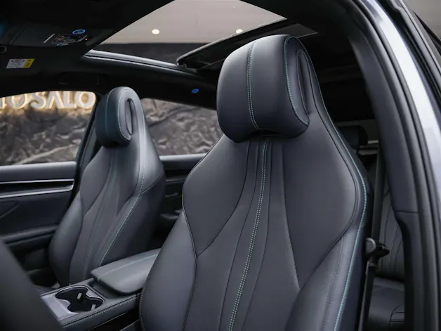 BYD Seal U DM-i Design AWD *SOFORT Verfügbar*Werksgarantie*Lenkradheizung*Sitzbelüftung*360° Kamera*