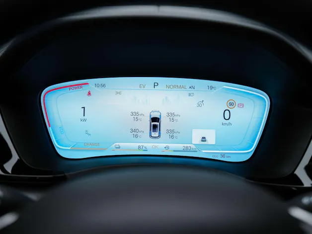 BYD Seal U DM-i Design AWD *SOFORT Verfügbar*Werksgarantie*Lenkradheizung*Sitzbelüftung*360° Kamera*