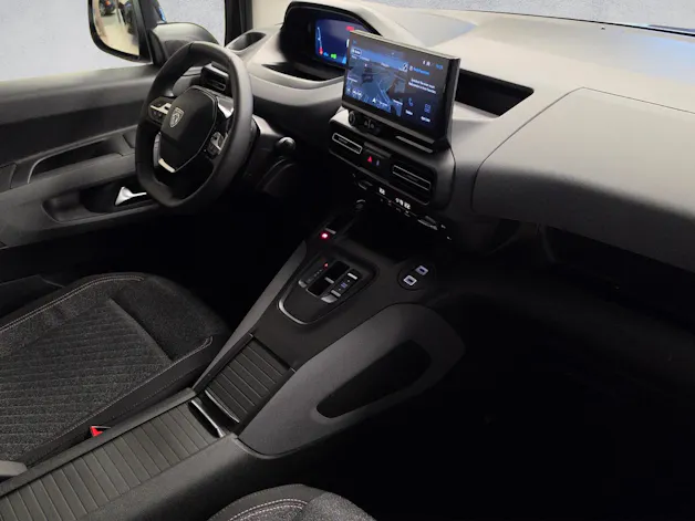 PEUGEOT Rifter Long 1.5 BlueHDi Family Edition EAT8