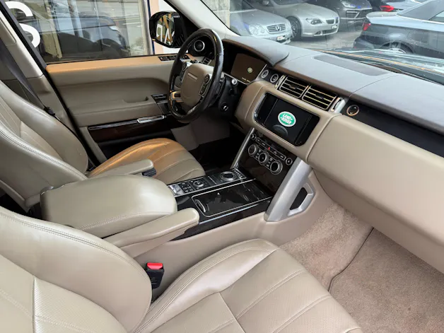 Land Rover Range Rover 3.0 TDV6 HSE Automatic