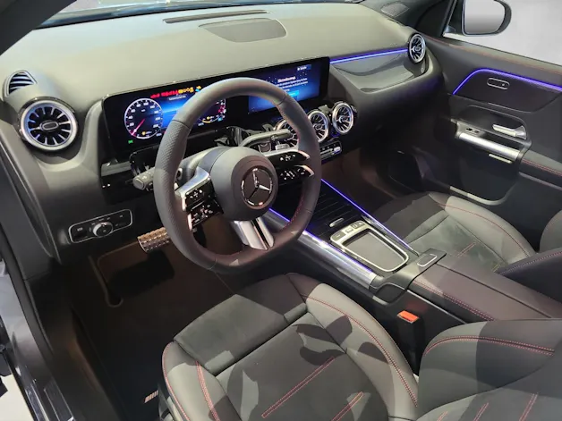MERCEDES-BENZ GLA 250 e AMG EQ Star