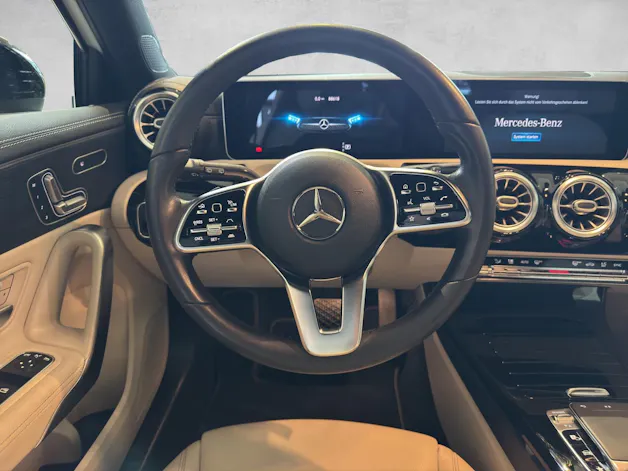 MERCEDES-BENZ A 250 Progressive