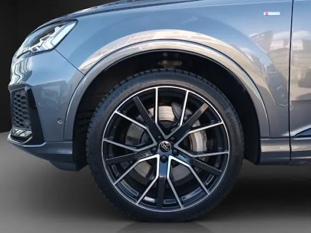 AUDI Q7 55 TFSI e qu Slin PHEV