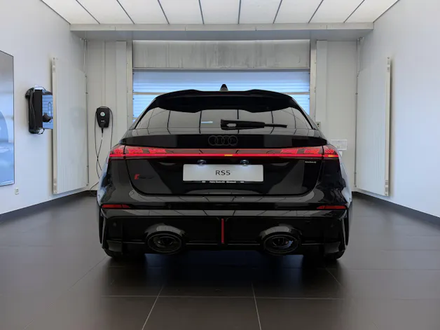 AUDI RS 5 Avant TFSI 470 kW Tiptronic quattro