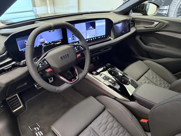 AUDI RS 5 Avant TFSI 470 kW Tiptronic quattro