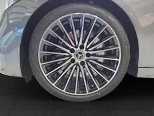 MERCEDES-BENZ C 300 AMG Line 4matic