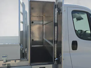PEUGEOT Boxer 2.2 HDI 335 L2