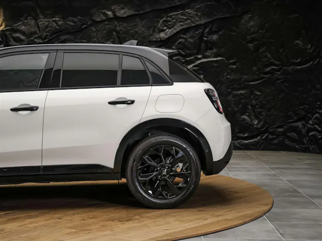 FIAT 600h MildHybrid La Prima *SOFORT Verfügbar*Werksgarantie*Massage*