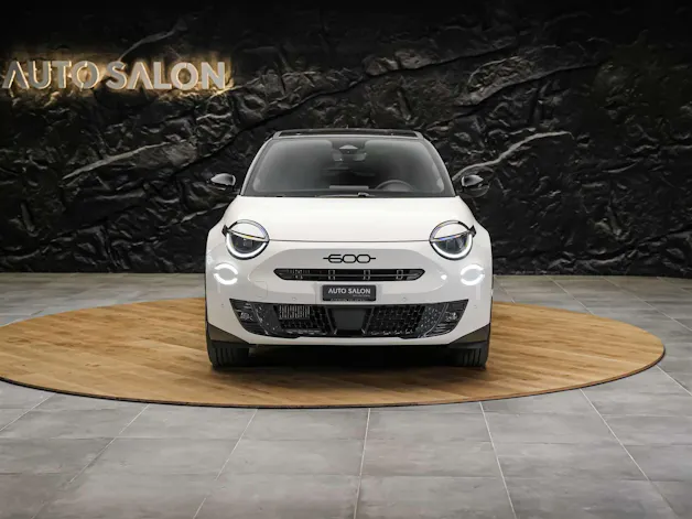 FIAT 600h MildHybrid La Prima *SOFORT Verfügbar*Werksgarantie*Massage*