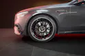 MERCEDES-BENZ E 53 Hybrid AMG 4matic+ / Beleuchteter Kühlergrill / Panorama / Burmester