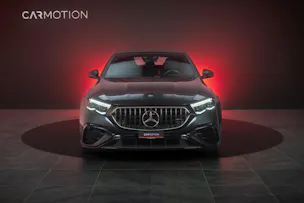 MERCEDES-BENZ E 53 Hybrid AMG 4matic+ / Beleuchteter Kühlergrill / Panorama / Burmester