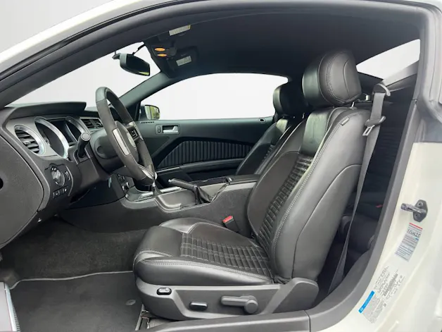 FORD Mustang Coupé 5.0 V8 GT Premium