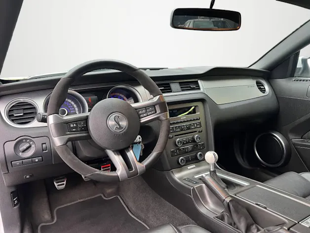 FORD Mustang Coupé 5.0 V8 GT Premium