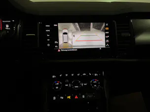 SKODA Kodiaq 2.0 TSI 4x4 Sport Line | CH | 7Plätzer |