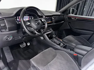 SKODA Kodiaq 2.0 TSI 4x4 Sport Line | CH | 7Plätzer |
