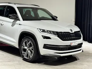 SKODA Kodiaq 2.0 TSI 4x4 Sport Line | CH | 7Plätzer |