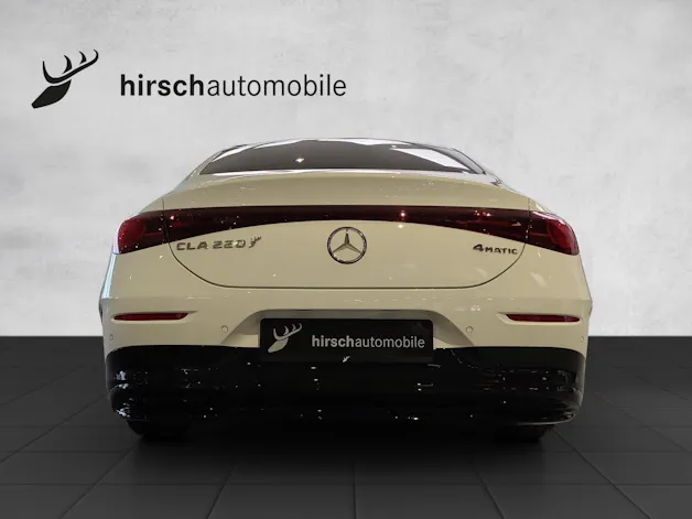 MERCEDES-BENZ CLA 220 AMG Line 4matic