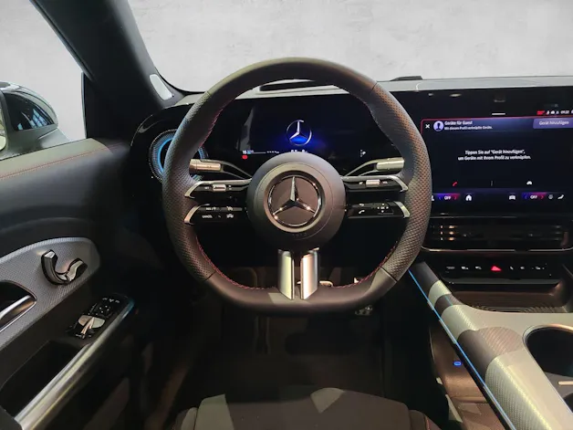 MERCEDES-BENZ CLA 220 AMG Line 4matic
