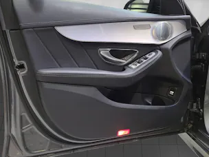 MERCEDES-BENZ C 220 d AMG Line 4matic