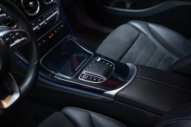 MERCEDES-BENZ GLC 220 d AMG Line 4m / CH-Fahrzeug / Rückfahrkamera / el.Sitze