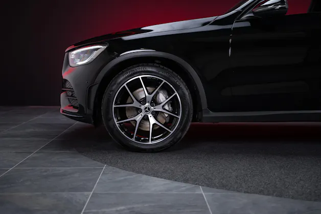 MERCEDES-BENZ GLC 220 d AMG Line 4m / CH-Fahrzeug / Rückfahrkamera / el.Sitze