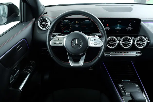 MERCEDES-BENZ EQA 250 AMG Line H243