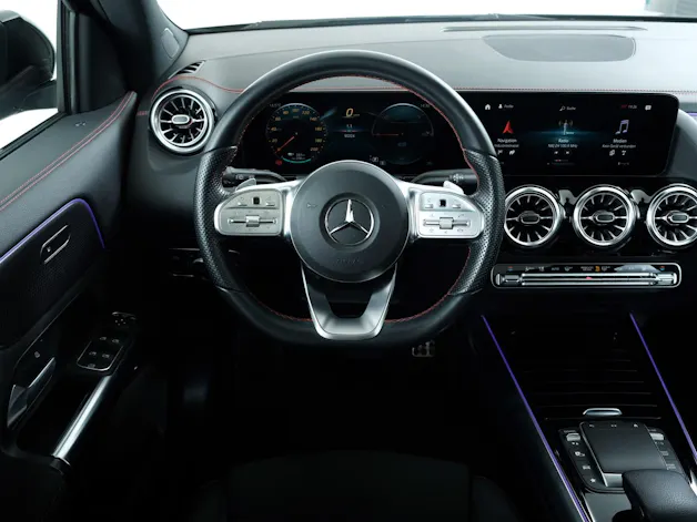 MERCEDES-BENZ EQA 250 AMG Line H243