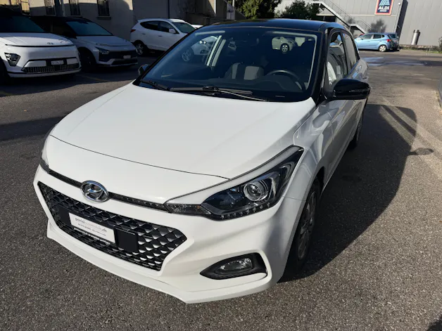 HYUNDAI i20 1.0 T-GDi Amplia