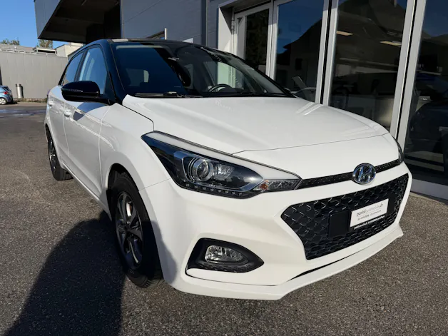 HYUNDAI i20 1.0 T-GDi Amplia