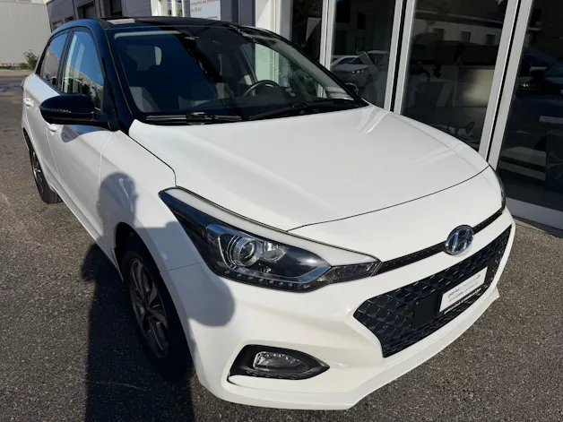 HYUNDAI i20 1.0 T-GDi Amplia