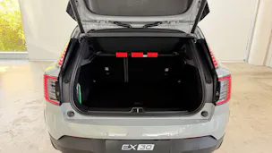 VOLVO EX 30 P8 Ultra XCENTRIC Black E