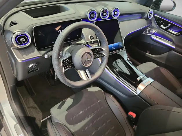 MERCEDES-BENZ GLC 300 d AMG Line 4M X254