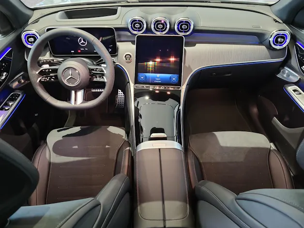 MERCEDES-BENZ GLC 300 d AMG Line 4M X254