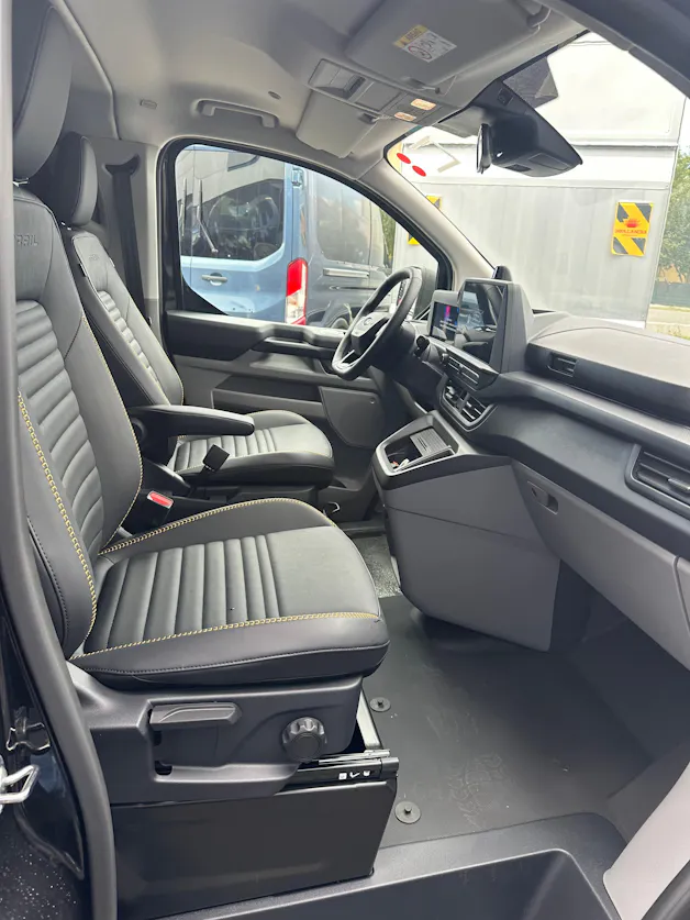 FORD Transit C combi 320 L1 2.0 Eco Trail 170CV 4x4 Aut.