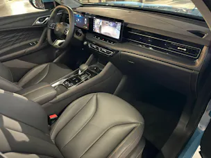 MG HS 1.5 T Luxury Automat
