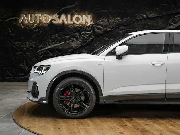 AUDI Q3 Sportback 40 TDI S line quattro S-tronic *Assistenten*Sonos*Memory*