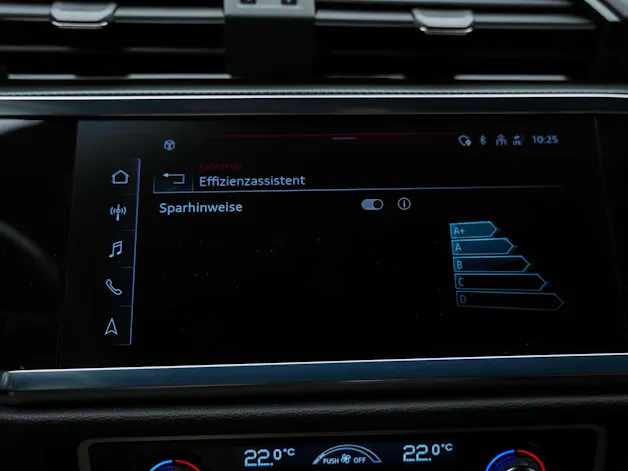 AUDI Q3 Sportback 40 TDI S line quattro S-tronic *Assistenten*Sonos*Memory*