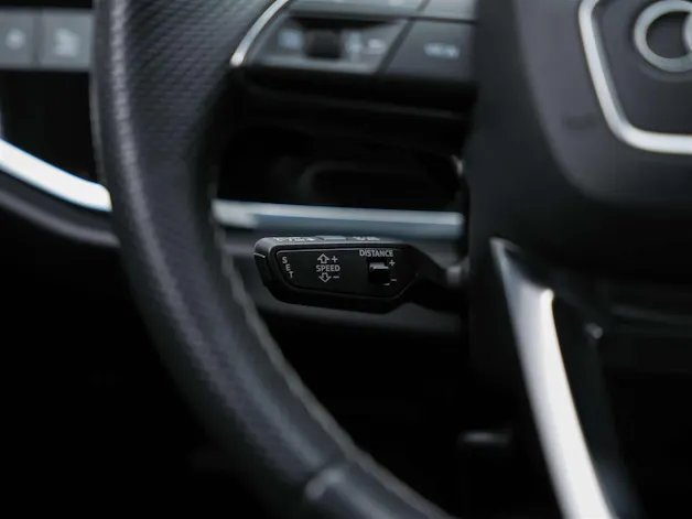 AUDI Q3 Sportback 40 TDI S line quattro S-tronic *Assistenten*Sonos*Memory*